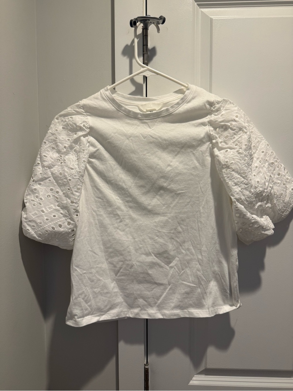 White Eyelet Puff-Sleeve Top